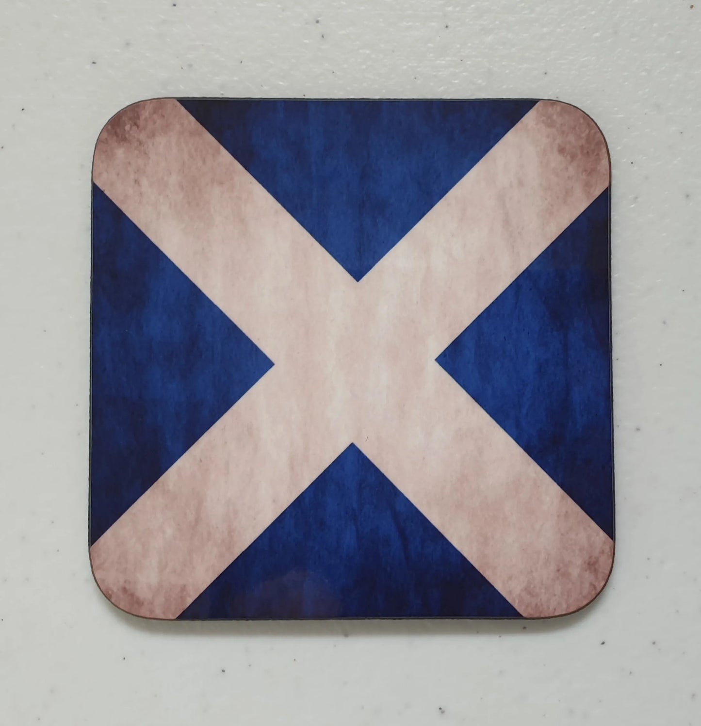 Saltire Coaster air a shuidheachadh le neach-gleidhidh roghainneil